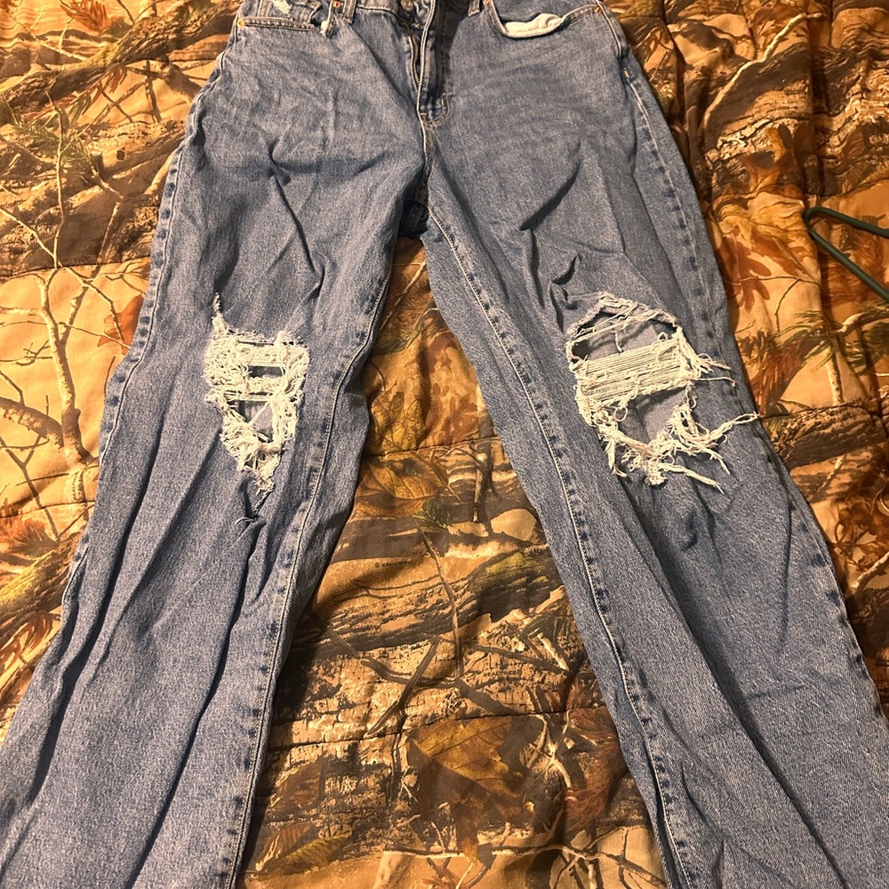 Wild Fable Distressed Straight Jeans 8/28 High Rise - Picture 2 of 7